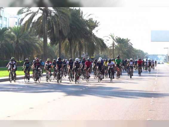 البلديات والنقل تنظم بنجاح " طواف أبوظبي " بمشاركة أكثر من 60 درّاجا