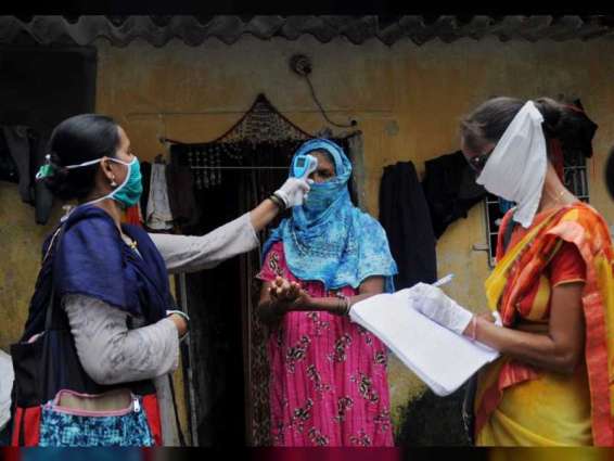 India reports 11,831 new coronavirus cases