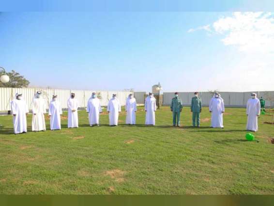 بلدية مدينة دبا الحصن تشارك في أسبوع التشجير الوطني الـ41 