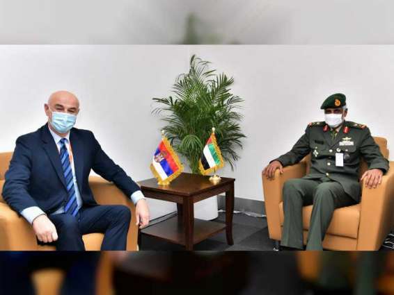 Commander of UAE Land Forces receives Serbian Assistant Minister of Defence during IDEX