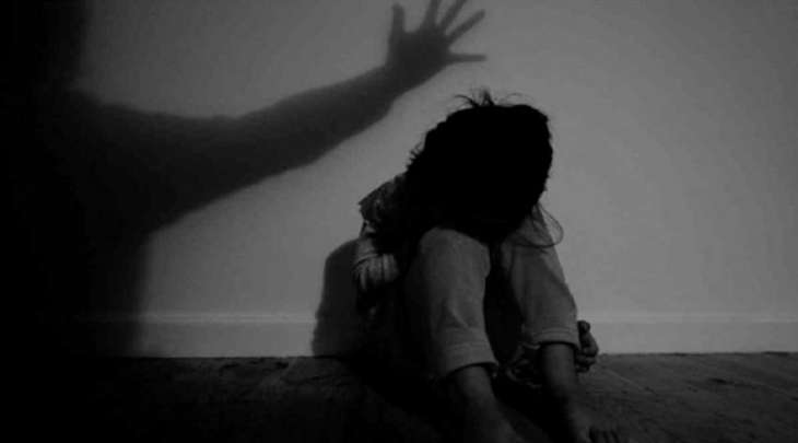 فتاة تبلغ من عمرھا 12 عاما تتعرض للاغتصاب المفضي الی حمل فی المغرب