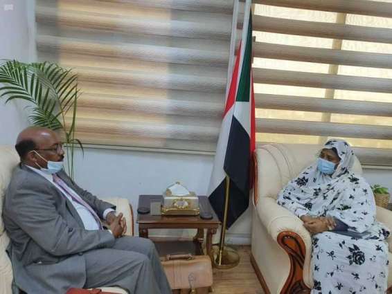 وزيرة الخارجية السودانية تلتقي مدير مكتب رابطة العالم الاسلامي