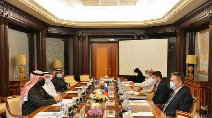 لجنة الصداقة البرلمانية المشتركة السعودية الروسية تجتمع بالسفير الروسي لدى المملكة