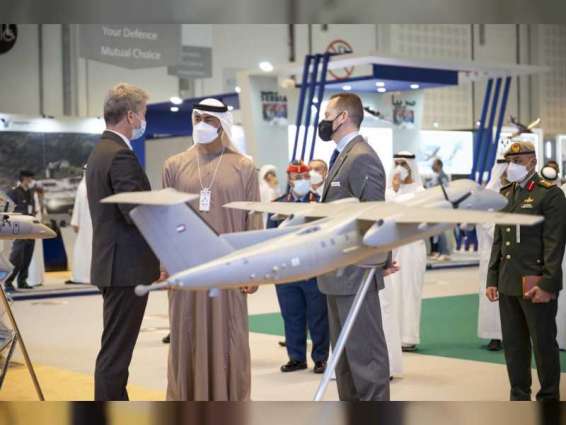 Mohamed bin Zayed visits IDEX 2021