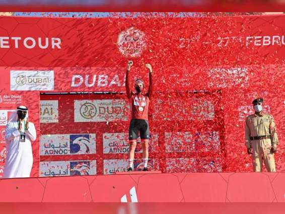 الايرلندي سام بينيت بطل "مرحلة دبي" في طواف الإمارات .. وبوجاتشار يحتفظ بالقميصين الأحمر والأبيض