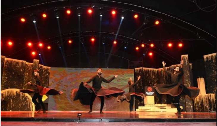 A mesmerizing dance performance by the dance experts Wahab Shah, Mani Chao, and Abdul Ghani set the stage on fire