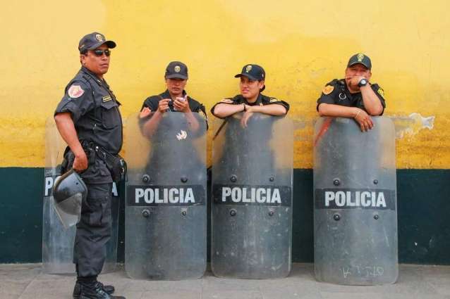 Peruvian Police Raid Homes of Their Colleagues Suspected of Corruption - Reports