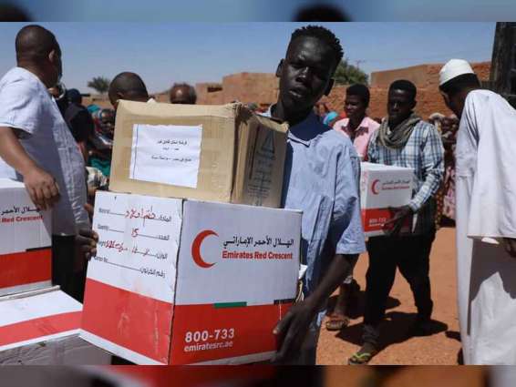 " الهلال الأحمر" يقدم مساعدات جديدة للمتأثرين من الفيضانات في 3 ولايات سودانية