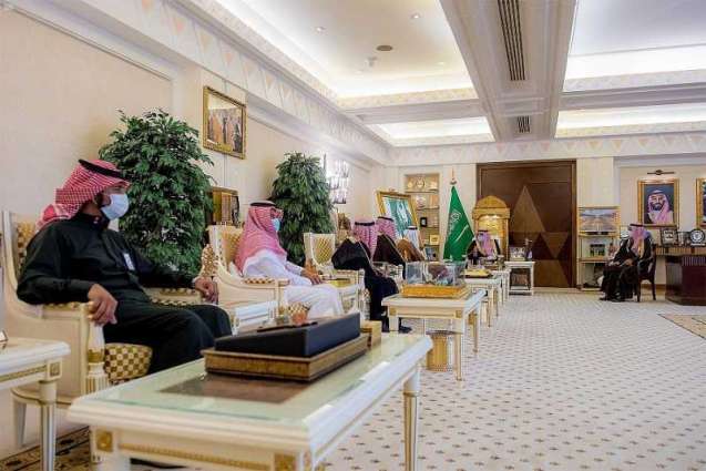 سمو الأمير فيصل بن مشعل يشهد مراسم توقيع اتفاقية مشتركة بين جامعة القصيم ودارة الملك عبدالعزيز
