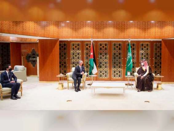 ولي العهد السعودي وملك الأردن يبحثان القضايا العربية والإقليمية