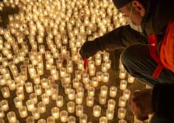 Swiss Light Virtual Candles in Tribute to Coronavirus Victims