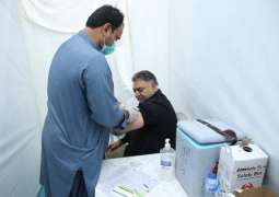 Renowned intellectual Anwer Maqsood, veteran actor Javed Sheikh and others got their 2nd dose of vaccination at the vaccination center of Arts Council of Pakistan Karachi