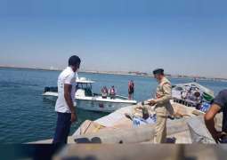 شرطة دبي تُنقذ 6 بحارة آسيويين بعد تعرض مركبهم لتسرب المياه