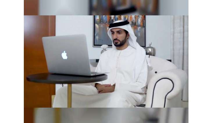 نهيان بن مبارك وراشد النعيمي يشهدان الحفل الافتراضي لتخريج 1140 مشاركا من دورات الربيع لـ"صندوق الوطن"
