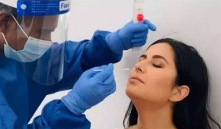 اصابة الممثلة الھندیة کاترینا کیف بفیروس کورونا