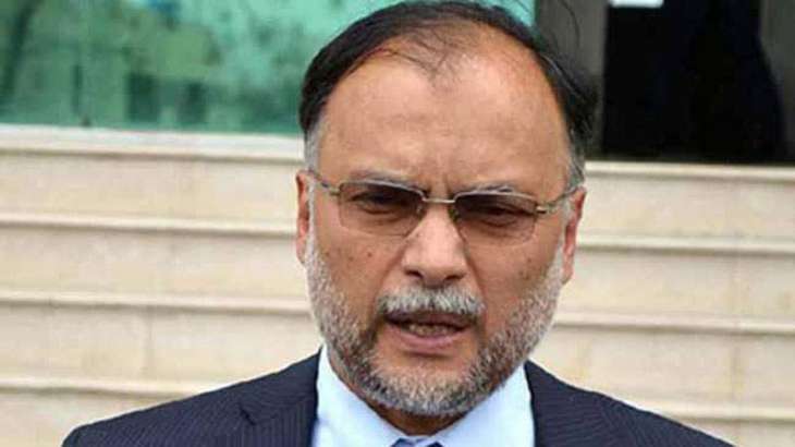 Imran Khan is unfit for Prime Minister Office, says Ahsan Iqbal