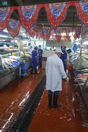 سوق السمك بجدة يستقبل 1.071 طن أسماك خلال الربع الأول لعام 2021