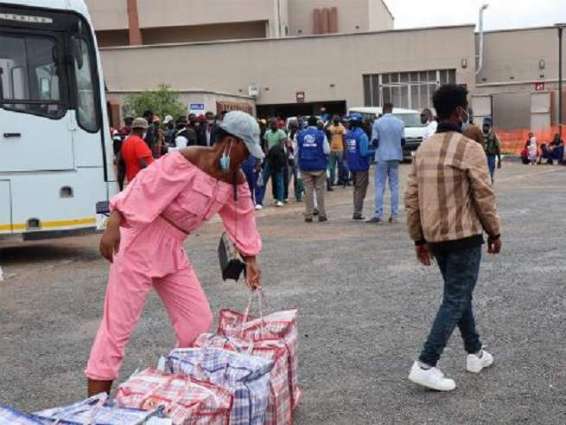Over 200,000 People Return to Zimbabwe From States Hit By Coronavirus Pandemic - IOM
