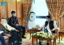 رئيس الوزراء الباكستاني يستقبل أمين منظمة التعاون الإسلامي