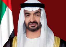 Mohamed bin Zayed receives Eid greetings from Kuwait's Emir, Crown Prince