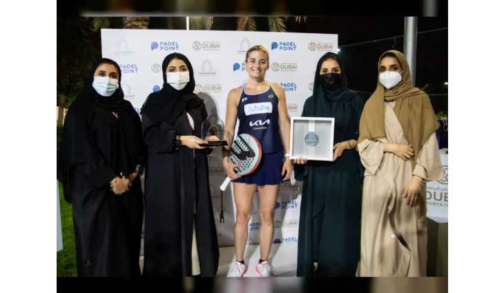 دبي تستضيف بطلة العالم الأولى في البادل تنس