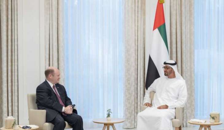 محمد بن زايد يستقبل عضوا في مجلس الشيوخ الأميركي
