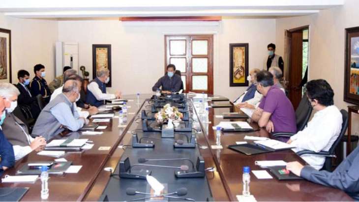 Next budget should control inflation, focus development projects, PM directs his economic team