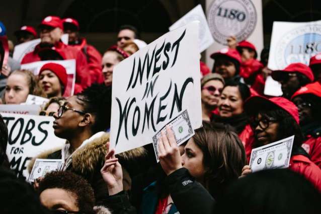 Women in New York Earn Less Than Men - Mayoral Candidate