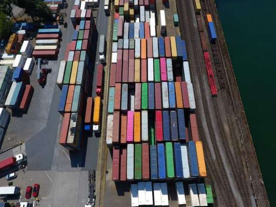 US Trade Deficit Rises to Record High of $74.4Bln in March - Commerce Department
