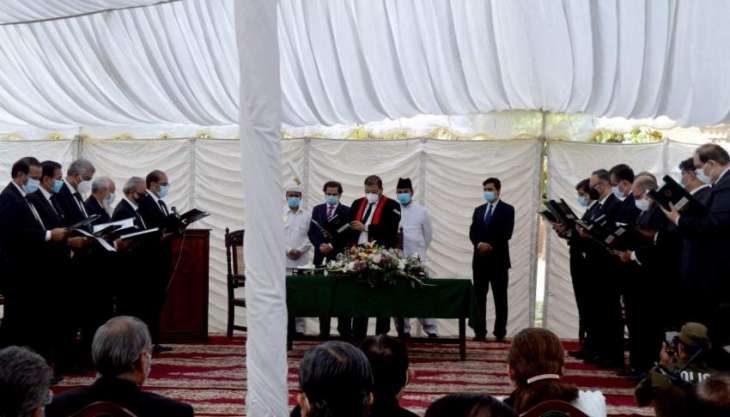 LHC CJ administers oath to newly appointed 13 additional judges