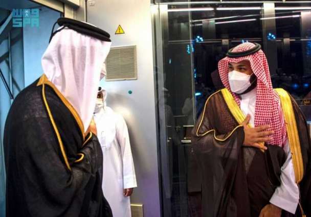 سمو ولي العهد يستقبل سمو أمير دولة قطر بمطار الملك عبدالعزيز الدولي في جدة