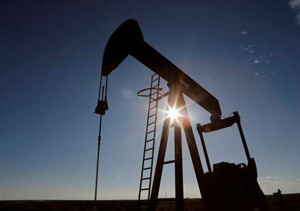 US Oil Output Back at 11Mln Barrels Daily First Time in 2 Months - Energy Agency