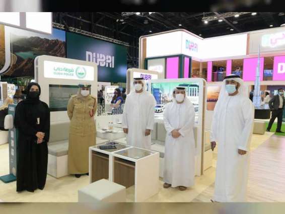 شرطة دبي تستعرض خدماتها المميزة في معرض سوق السفر العربي