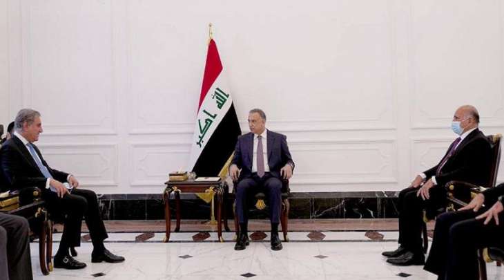 رئیس مجلس الوزراء العراقي مصطفی الکاظمي یستقبل وزیرخارجیۃ باکستان