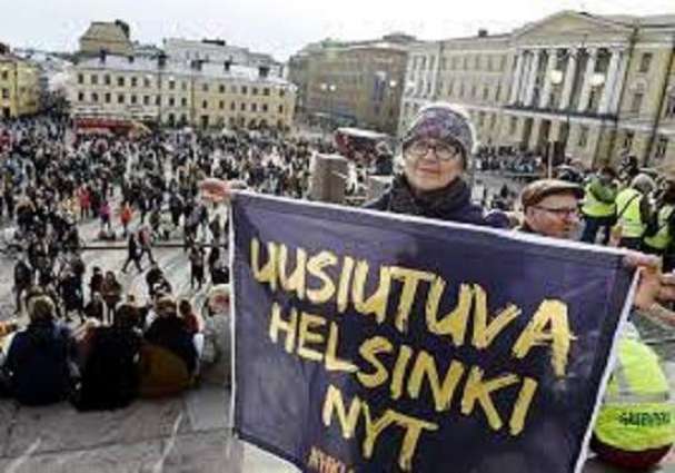 Traffic in Downtown Helsinki Partially Disrupted Over Climate Activists' Rally - Police
