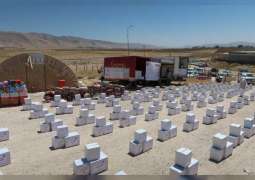 "الهلال الأحمر" يقدم مساعدات إغاثية للمتأثرين بحريق مخيم "شاريا" في كردستان العراق