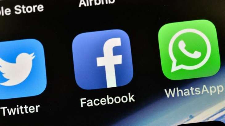 Facebook, WhatsApp, Twitter Face Fines for Not Localizing Russians' Databases - Watchdog