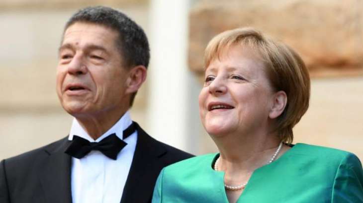 Merkel, Her Husband Invited to Dinner at White House