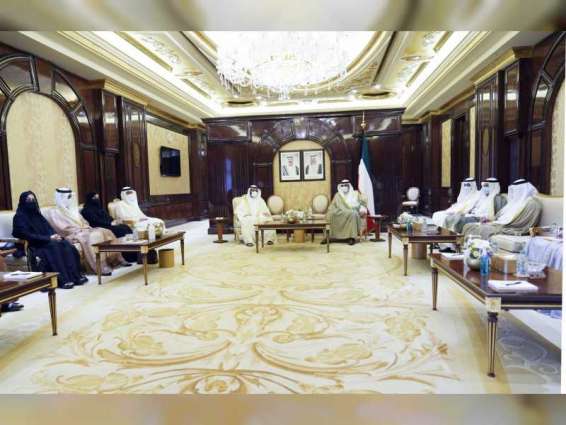 رئيس مجلس الوزراء الكويتي يستقبل وفد المجلس الوطني الاتحادي