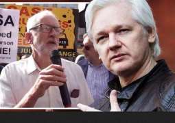 Ex-Labor Leader Corbyn Joins Dozens Protesting Assange's Extradition Appeal