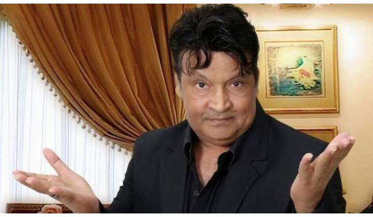 Umar Sharif's departure to the US delayed after his health condition worsened