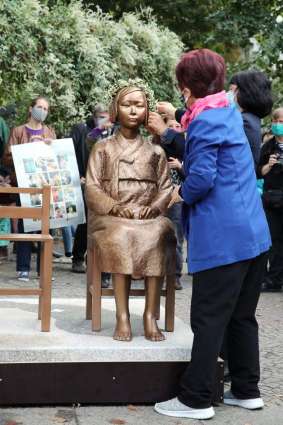 Japan Protests Extension of Comfort Women Statue in Berlin