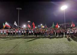 دبي تجمع كأس العالم للكريكت و"مونديال" الشركات لكرة القدم