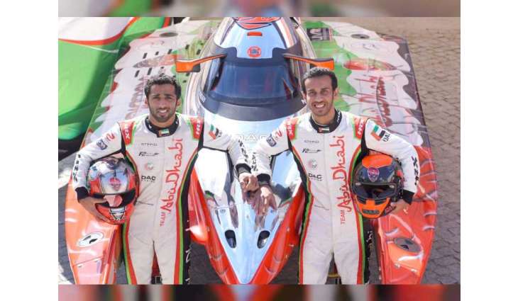 زوارق أبوظبي والشارقة تبحث عن الزمن الأفضل في مونديال "الفورمولا 2"