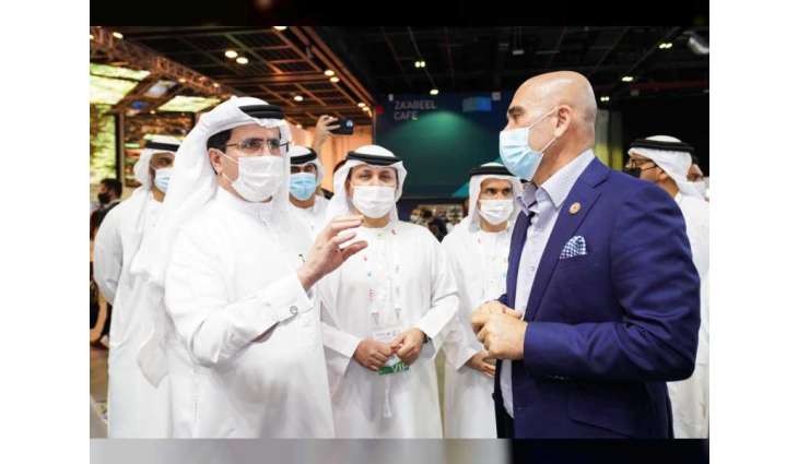 سعيد الطاير يلتقي كبار المسؤولين خلال أسبوع جيتكس للتقنية 2021 ويشهد توقيع مذكرات تعاون
