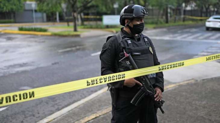 One of Mexico Airport Attackers Dies in Hospital - City Police