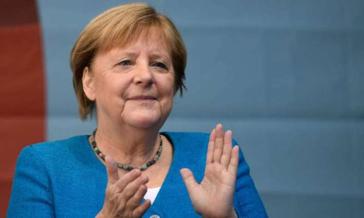 Merkel Calls Transportation of Migrants to EU Via Belarus 'Hybrid Threat'