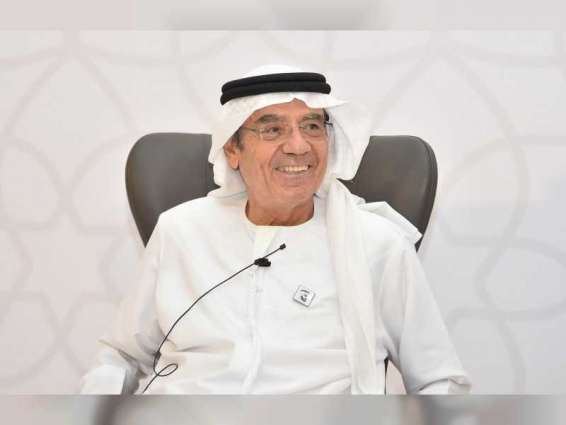 Zaki Nusseibeh acknowledges UAEU’s top volunteer students