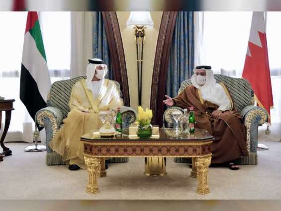 Maktoum bin Mohammed meets Bahrain Crown Prince in Riyadh