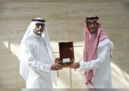 البواردي يزور جناحي السعودية وسنغافورة في اكسبو 2020 دبي
